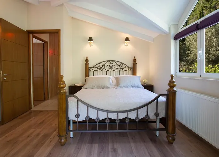 ヴィラ Rina ニドリ